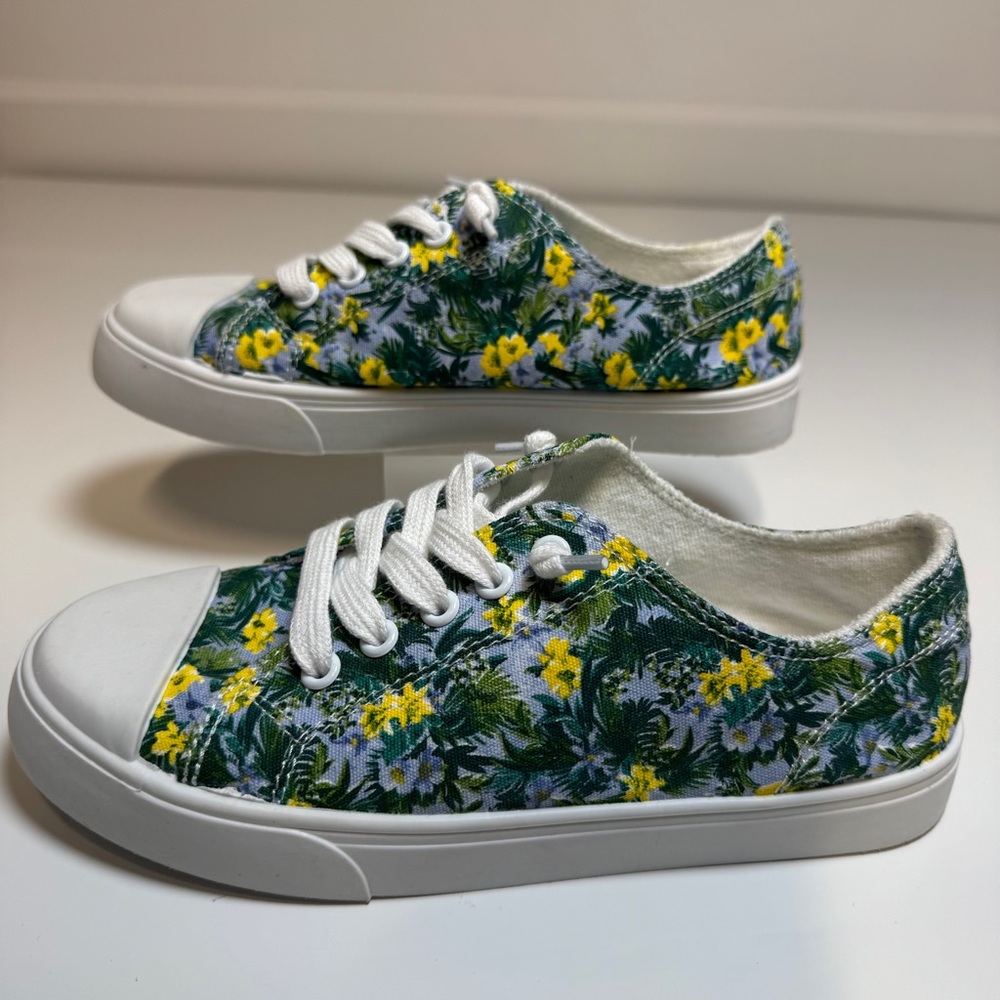 Tommy Bahama Floral Canvas Sneakers‎ COCO Style Size 6.5M NWT - Picture 11 of 13